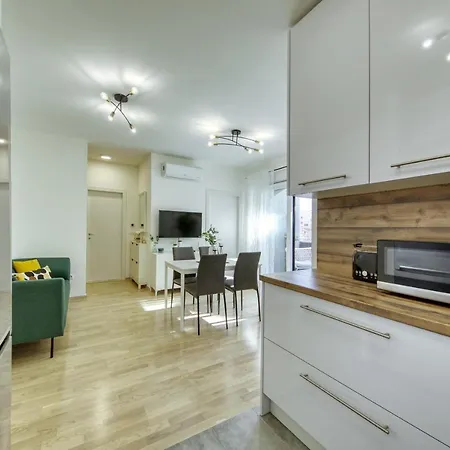 Alegria Apartment